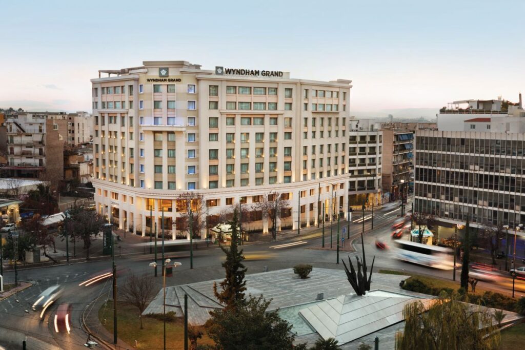 WyndhamGrandAthens-Exterior_1189262